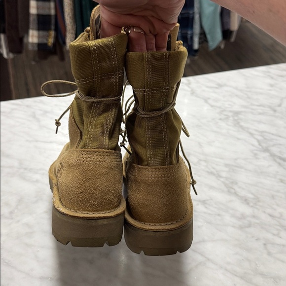 Danner Women's Marine Hot 26027 USMC Certified Combat Boot Size 7.5 - Picture 4 of 16